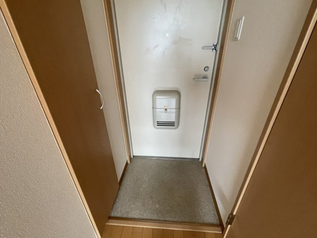 【玄関】 | ルミエール大供
