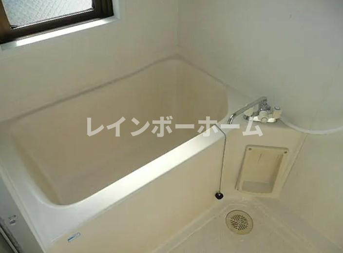 TA第三メゾンの浴室