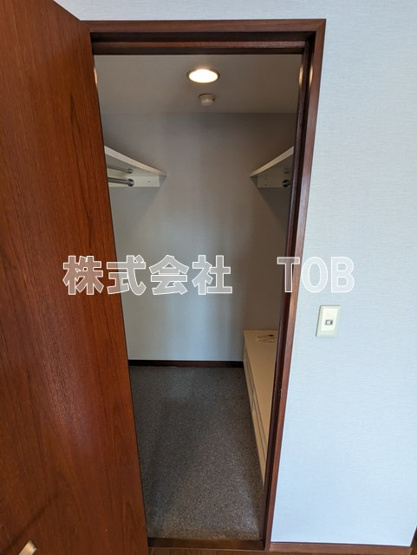 【収納】 | オリエントロイヤルハウス経堂 | 洋室9帖　収納