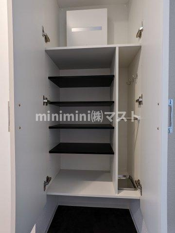 セレニテ福島アリアの収納