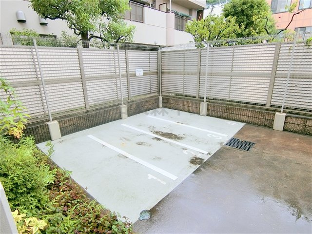 ガリシア千鳥町のその他共用部分|バイク置き場　空き状況等詳細はお問合せください。