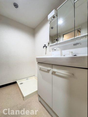 ライオンズマンション谷塚の独立洗面台|ドキドキの新生活も、安心してスタート。ぴったりの住まいを見つけませんか？クランディアが一緒に住まい選びをサポートします‼　まずは、お気軽にお問合せください　＃クランディア
