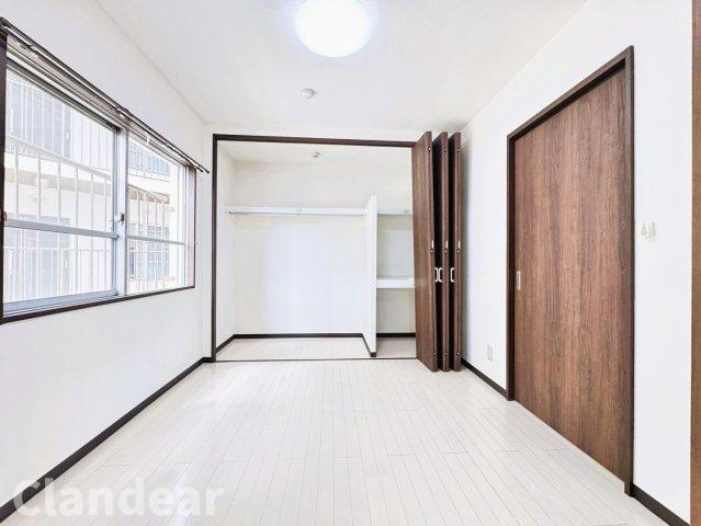 ライオンズマンション谷塚の子供部屋|ドキドキの新生活も、安心してスタート。ぴったりの住まいを見つけませんか？クランディアが一緒に住まい選びをサポートします‼　まずは、お気軽にお問合せください　＃クランディア