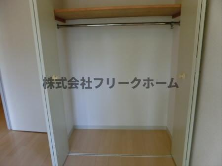 三鷹市井の頭５丁目の賃貸マンションの収納