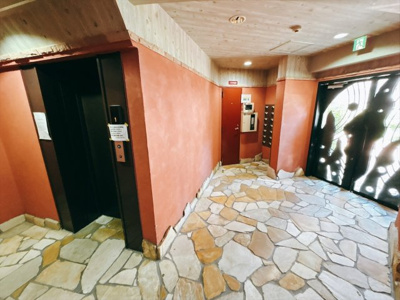 【ロビー】 | クレセントコート