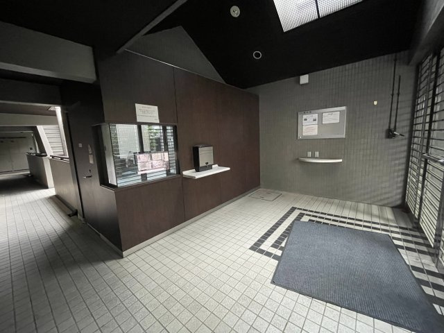ジョイフル府中南町のロビー