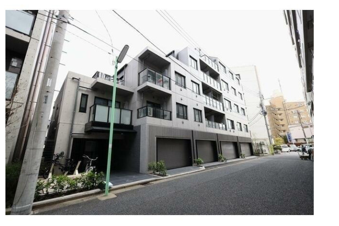 LUMIEC CHITOSE FUNABASHI