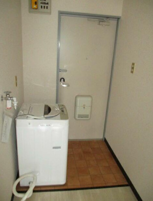 セントラルパレスの玄関