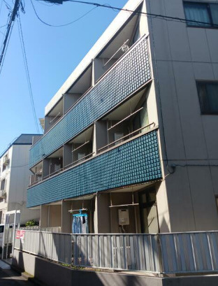 セントラルパレスの外観