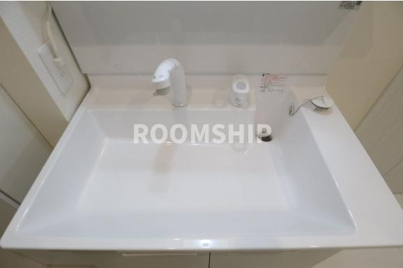 アオアクア浜田山の洗面所