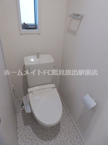 大阪市鶴見区緑３丁目のハイツのトイレ
