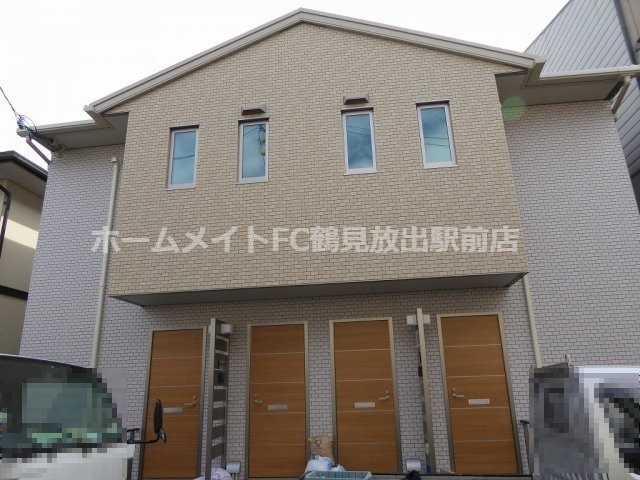 大阪市鶴見区緑３丁目のハイツ