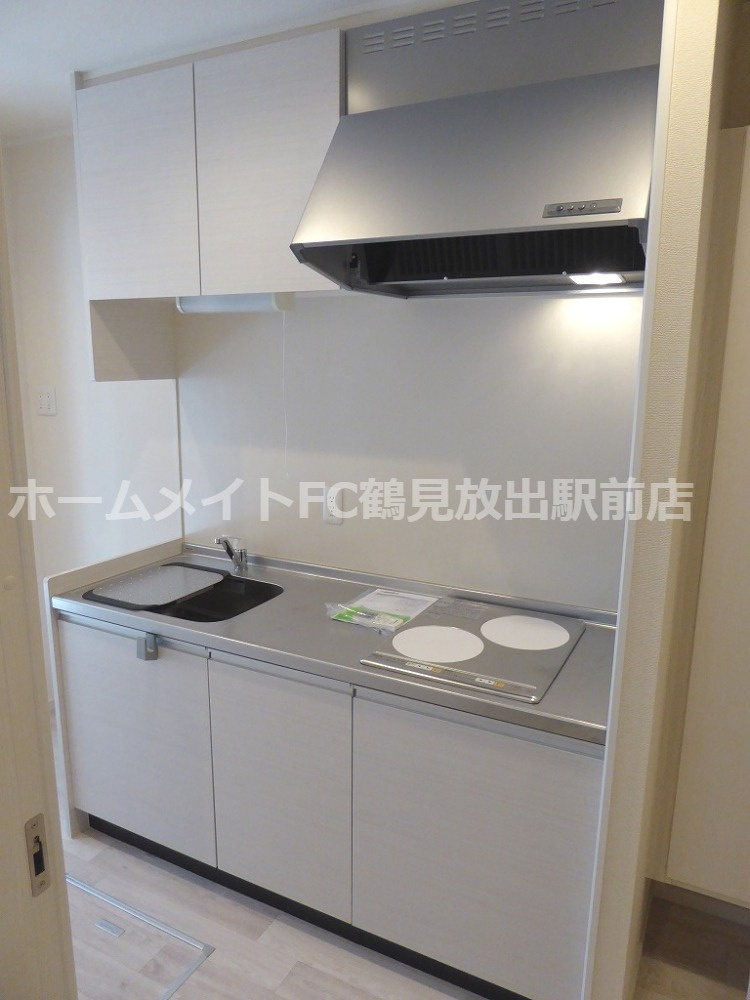 大阪市鶴見区緑３丁目のハイツのキッチン