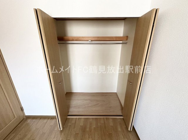 大阪市鶴見区鶴見３丁目の賃貸マンションの収納