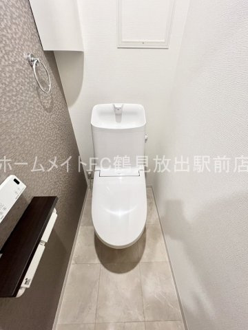 大阪市鶴見区放出東２丁目のアパートのトイレ