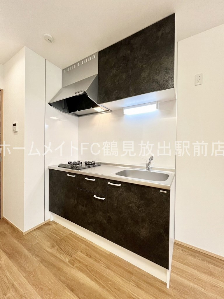 大阪市鶴見区放出東２丁目のアパートのキッチン