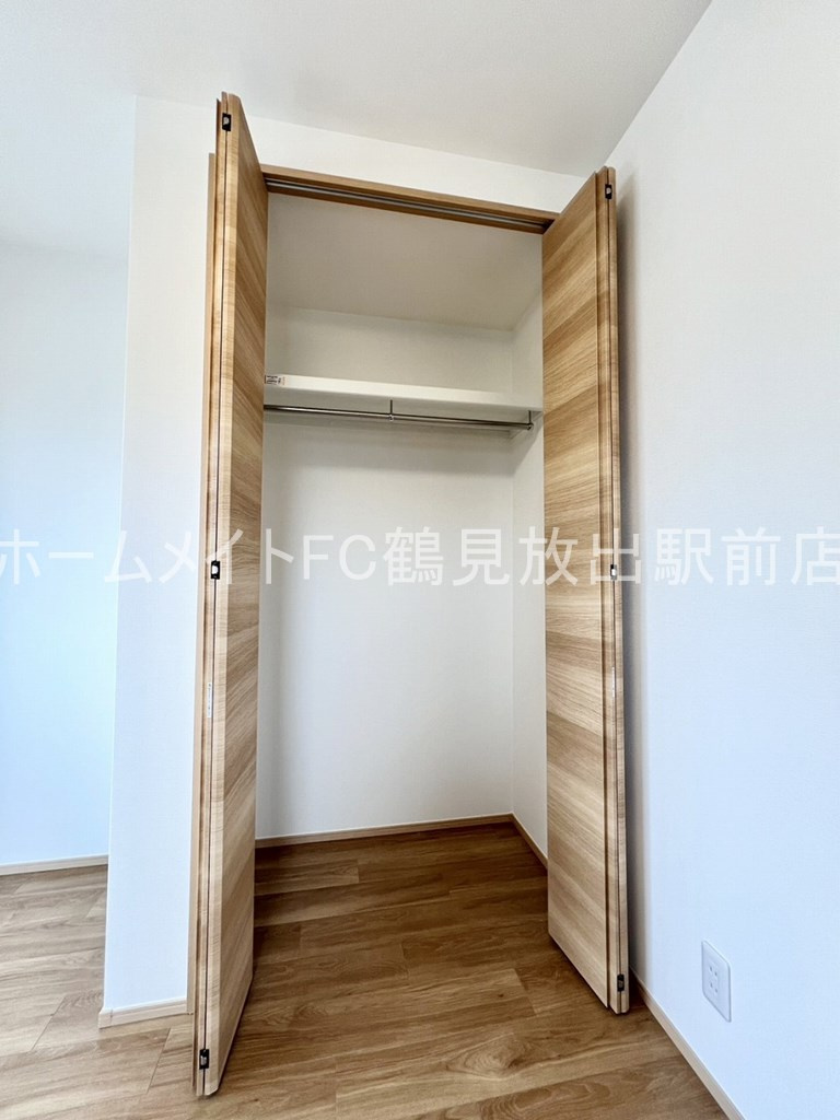 大阪市鶴見区放出東２丁目のアパートの収納