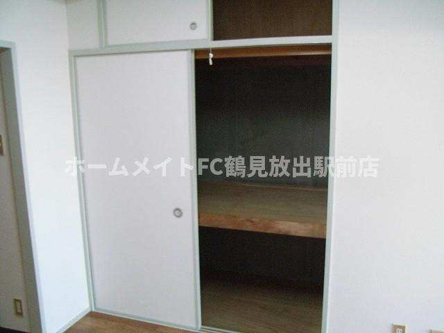 大阪市城東区天王田の賃貸マンションの収納
