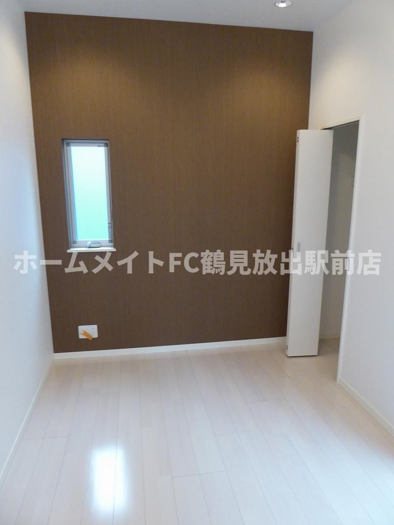 大阪市城東区新喜多東１丁目のハイツの洋室