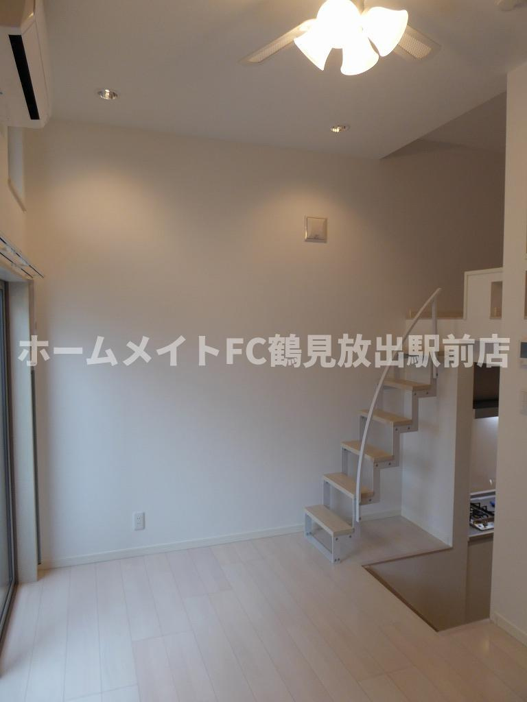 大阪市城東区新喜多東１丁目のハイツの内装