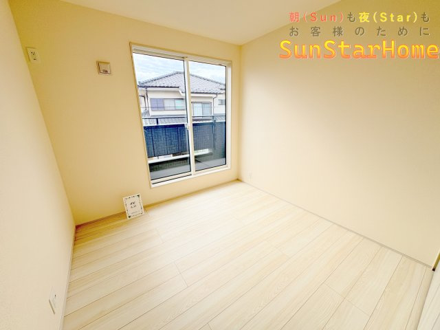 【サンスターホーム】武蔵村山市学園1丁目　長期優良×耐震制震×太陽光　新築戸建の洋室