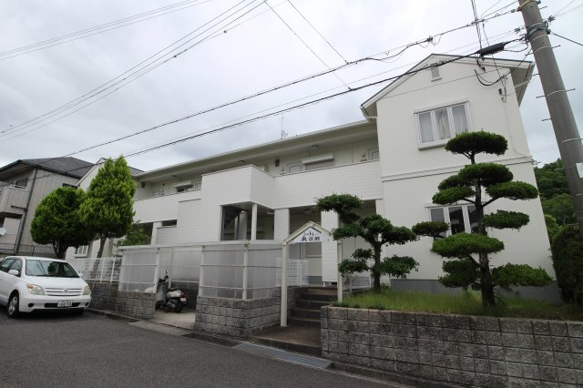 シャトレー奥須磨の外観