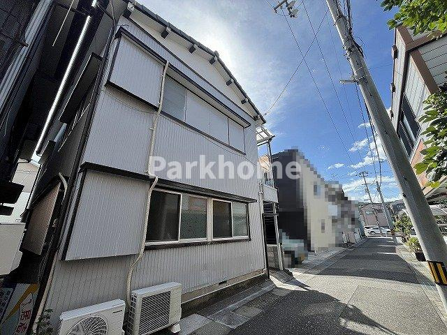 竹島アパート　A棟の周辺