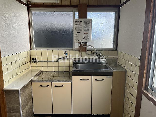 竹島アパート　A棟のキッチン
