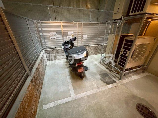 名古屋市中区新栄１丁目の賃貸マンションの駐車場