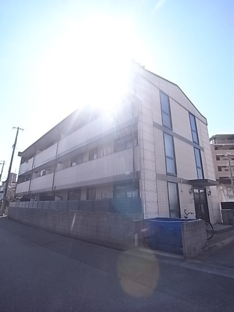 ラピース栗山の外観