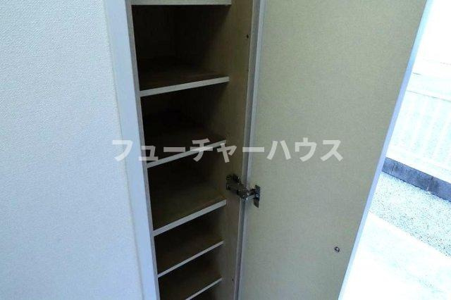 ローズヒルズマミの玄関