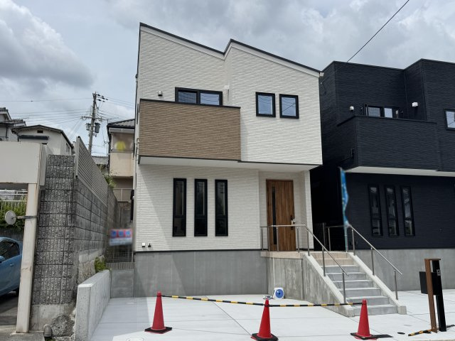 神戸市須磨区緑が丘２丁目新築戸建A号棟の外観