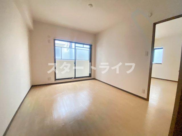 大阪市淀川区新高５丁目の賃貸マンションの寝室