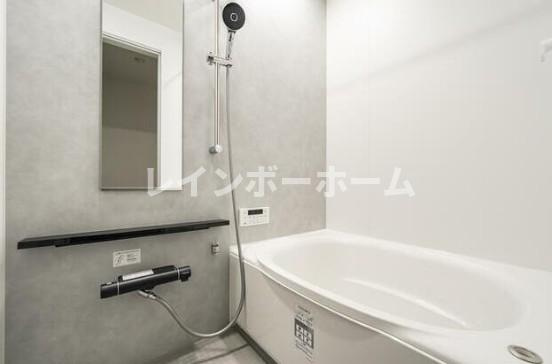 アーベインテラスお花茶屋の浴室