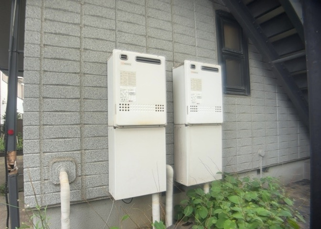 【発電・温水設備】 | 省エネ給湯器とは従来型の給湯器より熱効率が高く、少ない燃料でたくさんのお湯を沸かすことが出来る高効率な給湯器のことを指します。また、省エネ給湯器には種類があり、利便性や効果なども様々です。