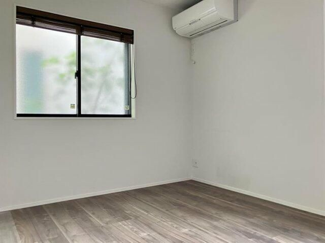 桜2丁目戸建の寝室