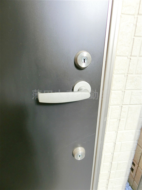 アルビオン東蒲田の玄関