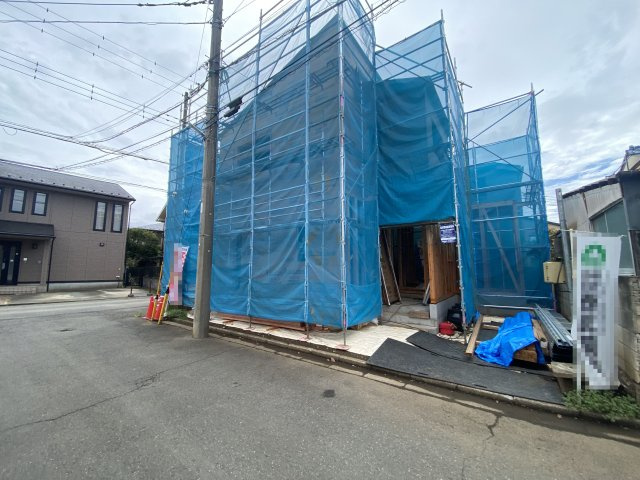 新築戸建て　所沢下安松5期の前面道路含む現地写真