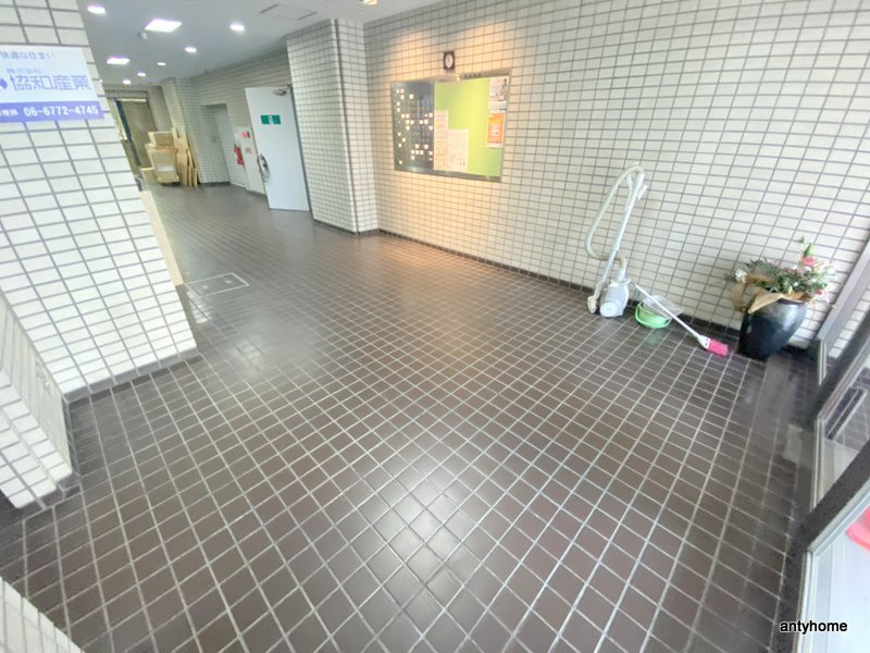 エルデ大手前　仲介手数料無料のロビー