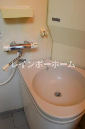 ダイヤモンドビルの洗面所
