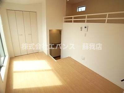 【居間・リビング】 | アンビエンテ千葉EAST館