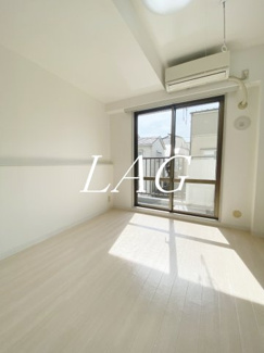【居間・リビング】 | サンセール与野本町 | 洋室のお部屋です。