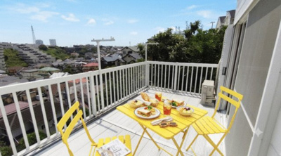 【バルコニー】 | 南区中里4丁目戸建 | 家具はイメージです