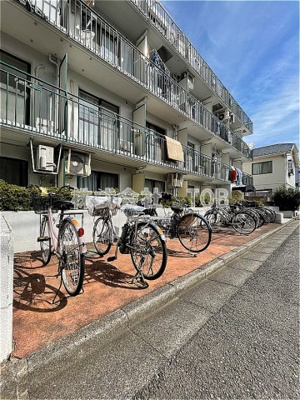 【その他共用部分】 | スカイコート千歳烏山 | 駐輪スペース