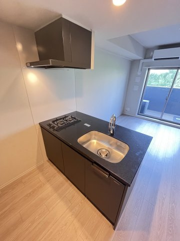 エスリードレジデンス ザ・グラン都島ノアのキッチン