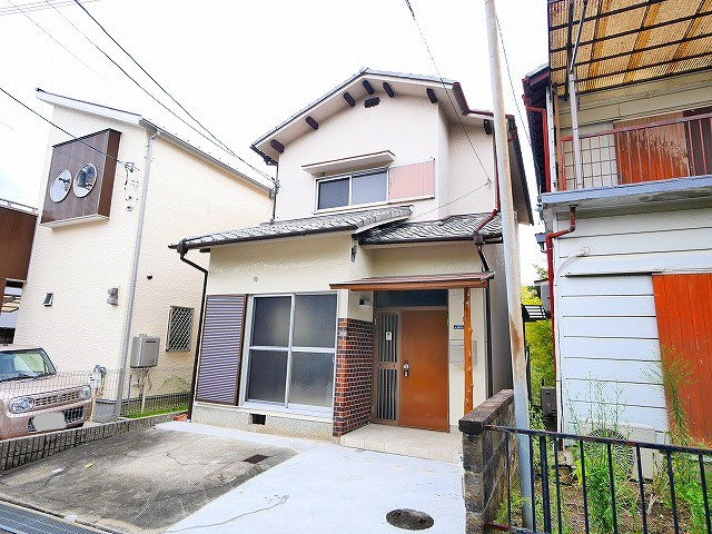 学園大和町4丁目戸建