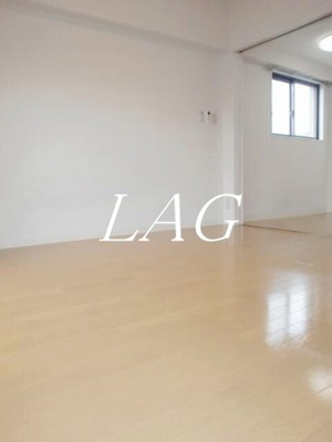 【居間・リビング】 | プレジール | 洋室のお部屋です。