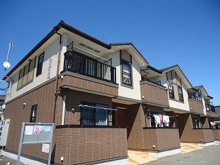 宗像市陵厳寺１丁目のアパート