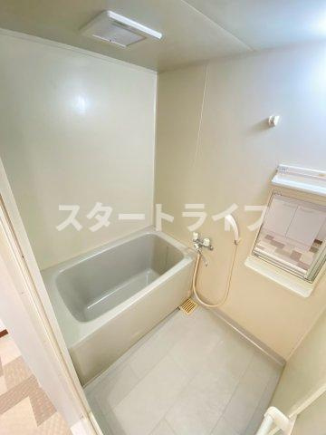 大阪市東淀川区小松２丁目の賃貸マンションの浴室