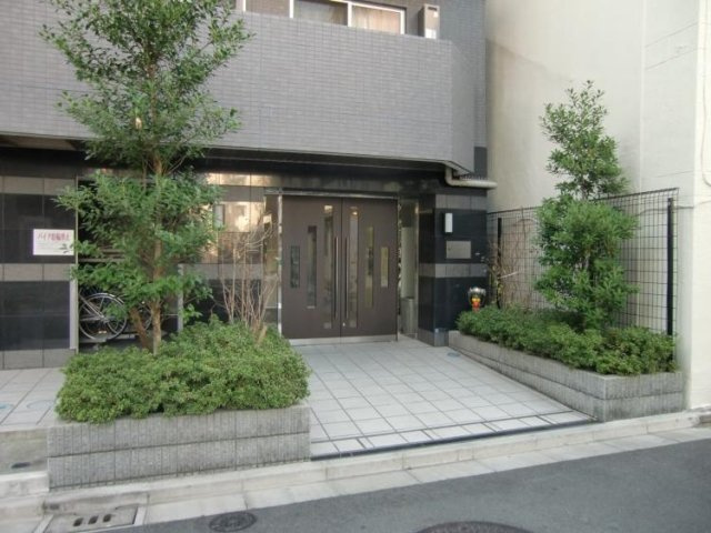 プレイス浅草橋のエントランス